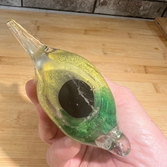 Vintage Blown Glass Fish Paperweight Green and Yellow 4.5” x 4.5” Art Glass - Picture 7 of 8